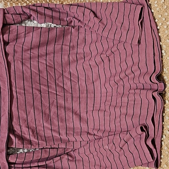 Motherhood Maternity Top - Picture 12 of 13